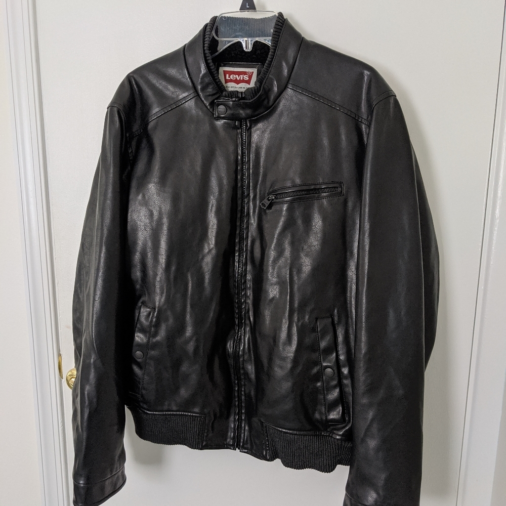 Black Fleece-Lined Leather Bomber Jacket